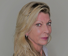 Christine Hays